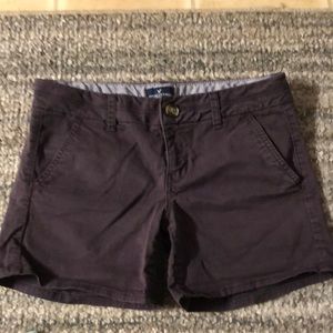 🦅 American Eagle Outfitters shorts size 4